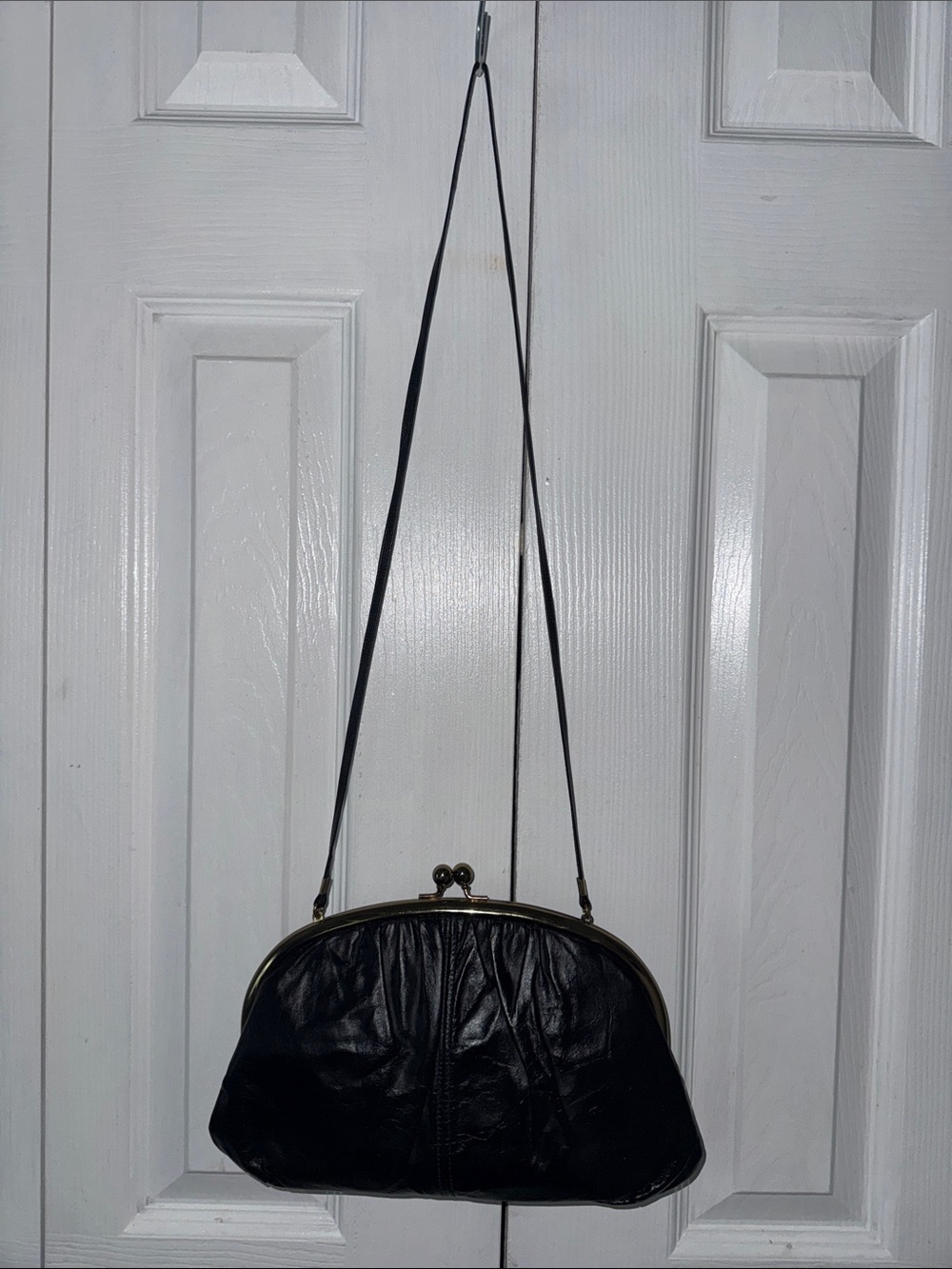 Vintage 70s Geniune Leather Black Crossbody Pouch Sz 10.5"x 8" X 2"